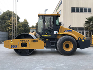 XCMG 12 Ton XS123 Hydraulic Vibratory Driving Single Drum Road Roller